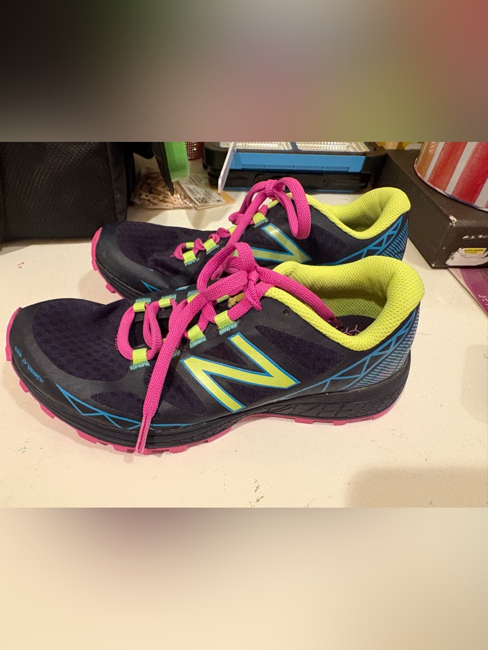 New Balance Women’s Black, Pink & Neon Yellow Athletic Sneakers size 7